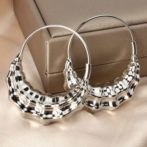 ELLA TEXTURED HOOPS